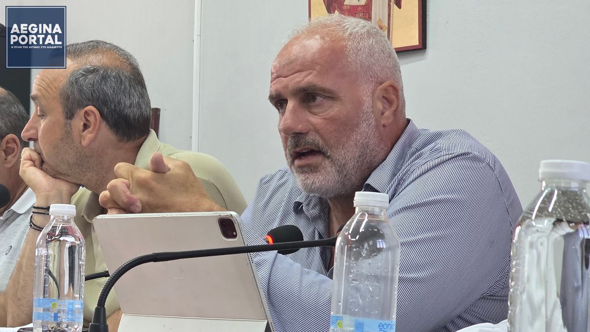 Η απάντηση του Δημάρχου κ. Γιάννη Ζορμπά στο δημοσίευμα του Aegina Portal, όπου χαρακτηρίζει "Ομολογία αδυναμίας", την απάντησή του στην κ. Σίλα Αλεξίου.