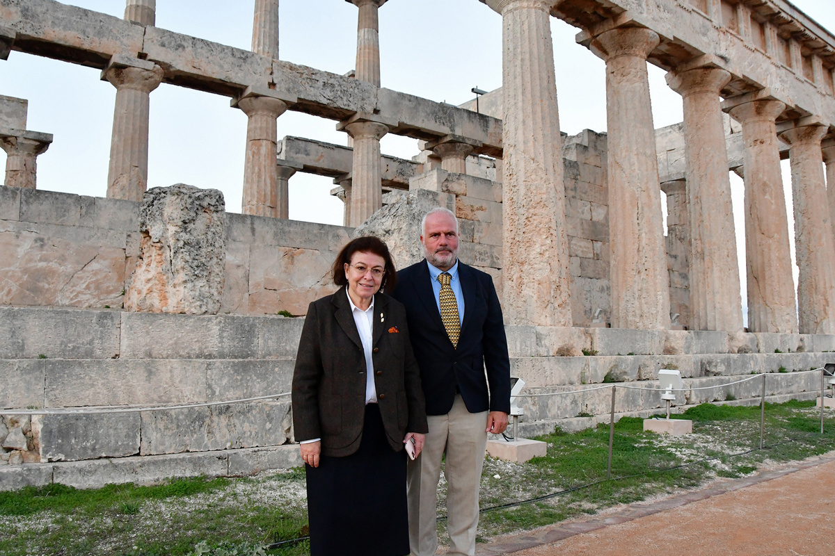 Δήμος Αίγινας. Μια ιστορική στιγμή για την Αίγινα, για εγκαίνια του έργου «Αναβάθμιση Περιβάλλοντος Χώρου και Φωτισμός Ανάδειξης του Ναού της Αφαίας».
