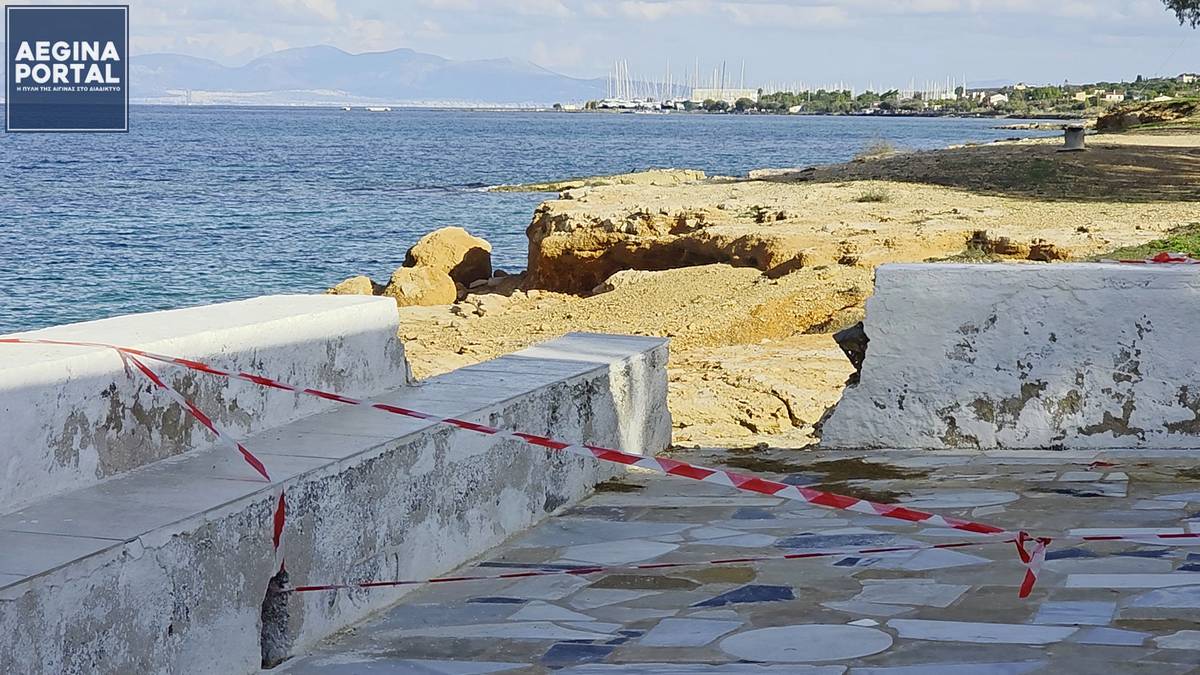 Το έδαφος, αποτελούμενο κυρίως από ασπρόχωμα - πασπάρα, δεν έχει τη στιβαρότητα που απαιτείται για να στηρίξει τον ναό