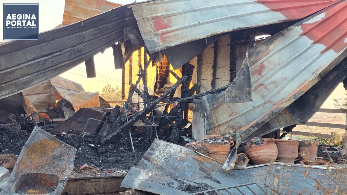 Το μεγαλύτερο μέρος της κατοικίας έχει μετατραπεί σε ερείπια