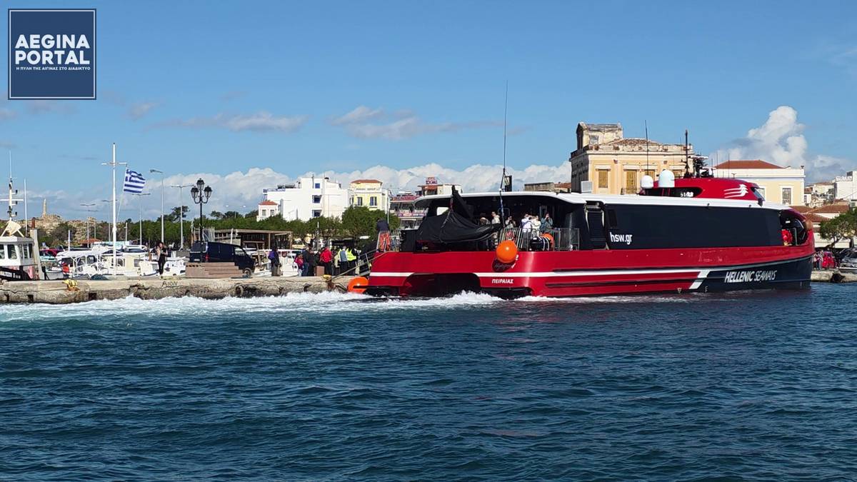 Καφέ και καταστήματα είναι έτοιμα να υποδεχθούν τους πρώτους επισκέπτες
