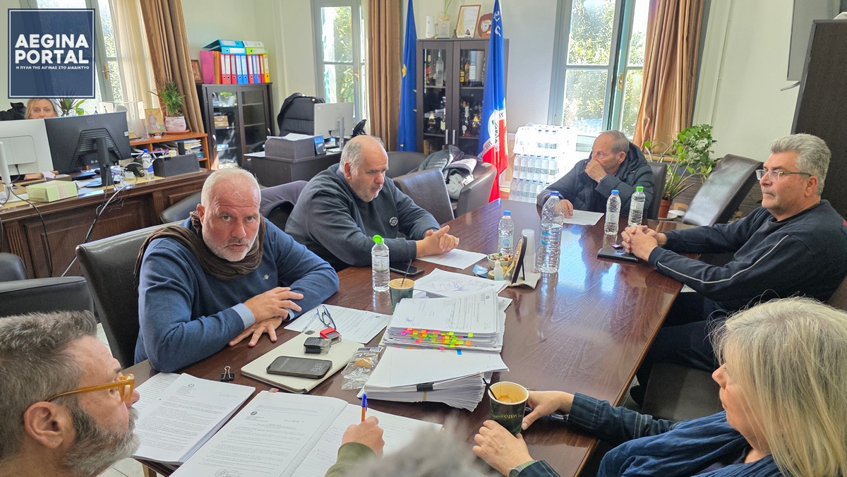 Την επιχορήγηση των 37.200 ευρώ για δύο νέες μονάδες Water Kiosk, αποδέχθηκε η Δημοτική Επιτροπή. Δεν καθορίστηκε κάποιο πλαίσιο για την λειτουργία τους.