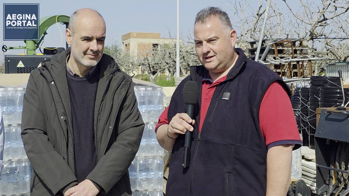 Παρόν στην παράδοση ήταν και το μέλος του Δ.Σ. του Ε.Ε.Α., Ρεκλείτης Κωνσταντίνος