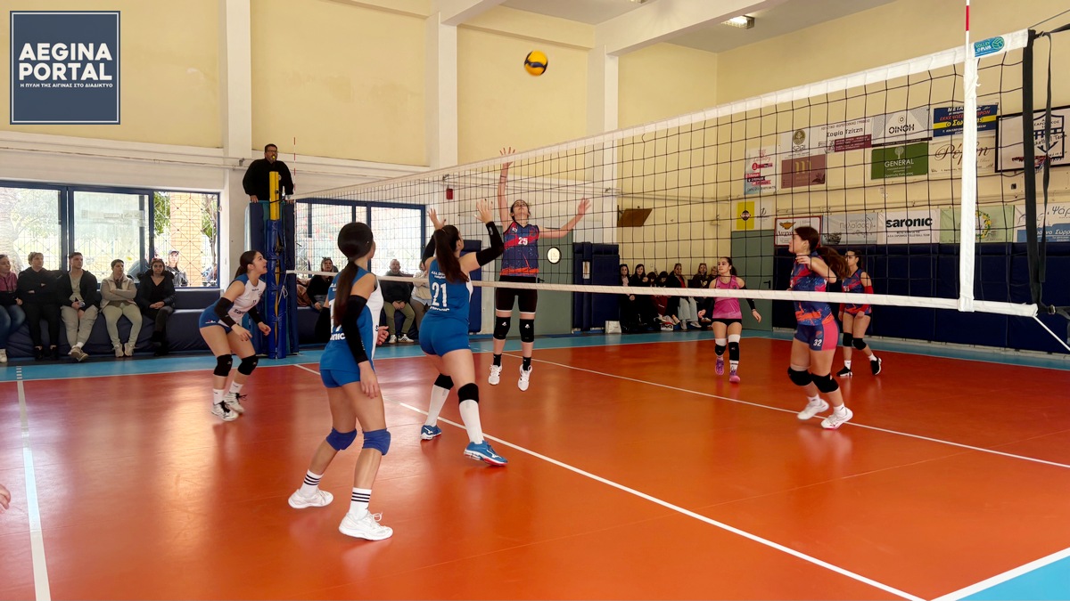 Στο 2ο σετ το σκηνικό άλλαξε καθώς οι βολεϊμπολίστριες του Σαρωνικού ήταν πραγματικά απολαυστικές