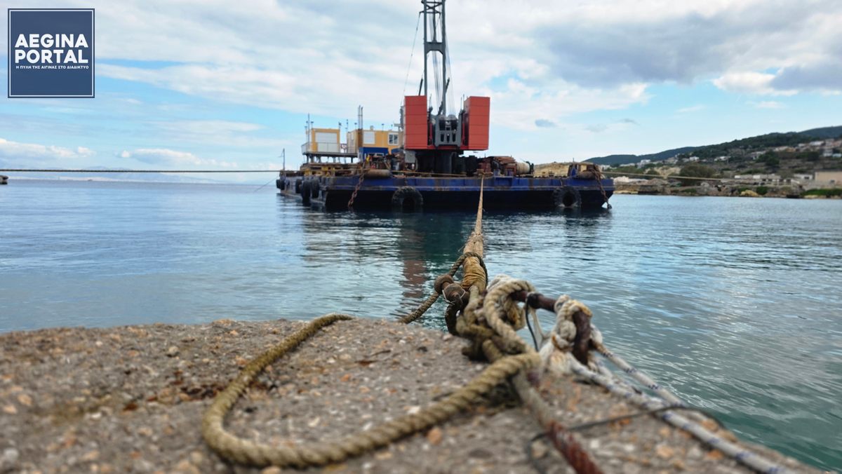Επέστρεψε ο πλωτός γερανός "Αναστασία" στο σημείο επισκευής του υποθαλάσσιου αγωγού. Οι συμπληρωτικές εργασίες που αναμένεται να γίνουν.
